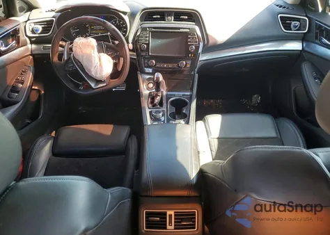 2016 Nissan Maxima 3.5S z USA, uszkodzony, nr VIN 1N4AA6AP4GC384590